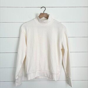 Club Monaco cream textured turtleneck top size small
